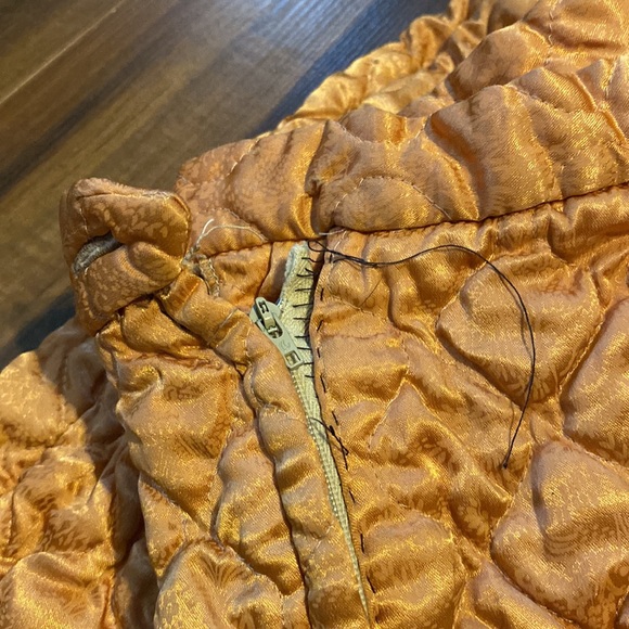 50s/60s Vintage side closure, high waist quilted gold brocade pants XS - Picture 6 of 6